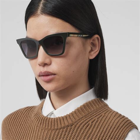 burberry glasögon|Square Frame Sunglasses in Black/beige .